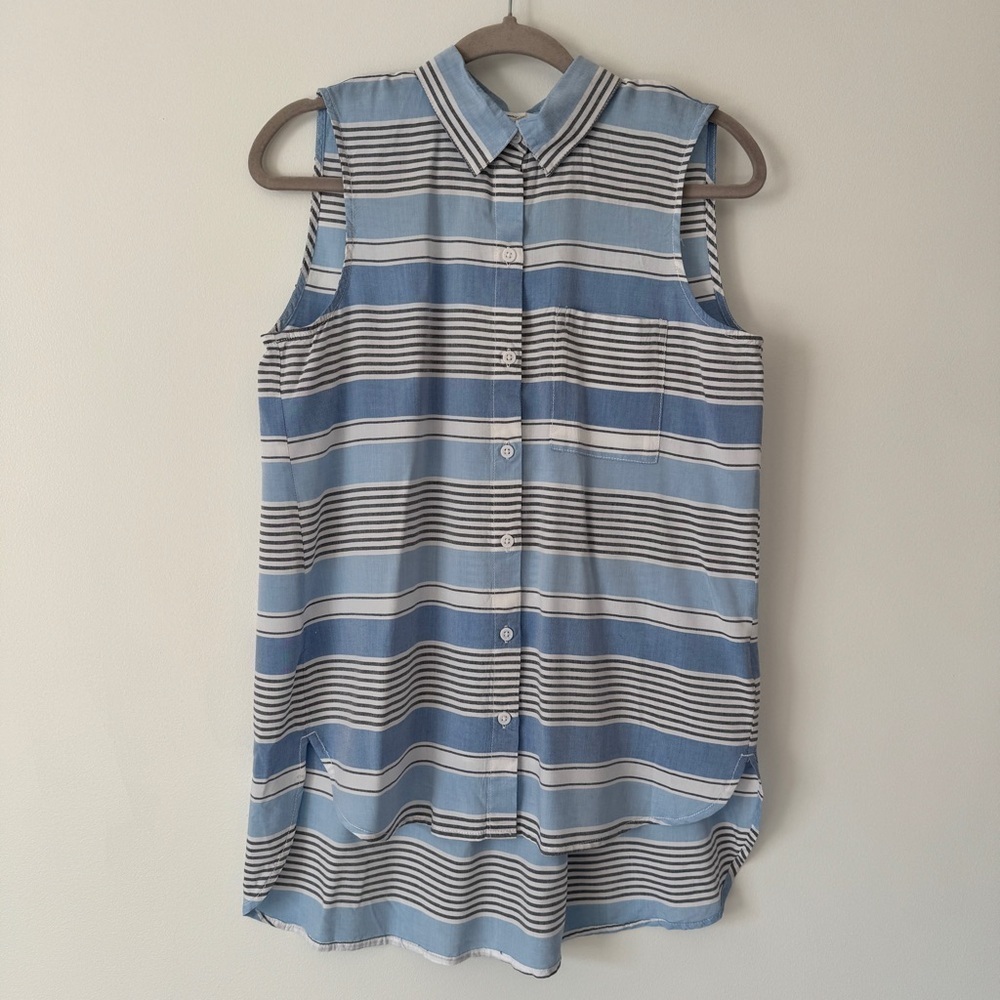 NWT Beach Lunch Lounge Ana Blouse Dusty Blue Striped Sleeveless Chambray Sz S